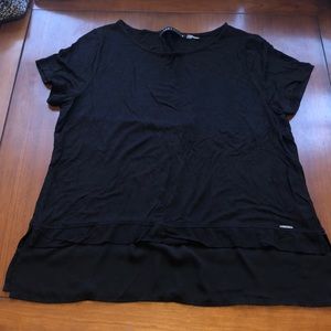 Classy & simple black tee